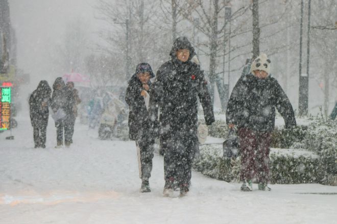 惊！山东暴雪为何如此疯狂？背后真相让人不寒而栗！