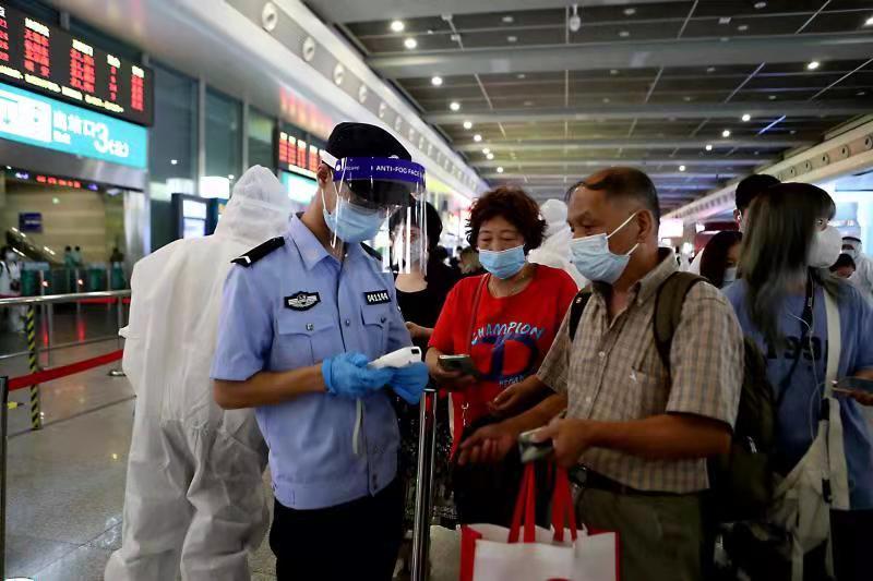 震惊！闺蜜竟暗中篡改考公志愿，真相曝光后全网炸锅！